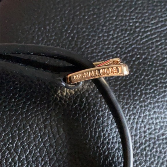 ❌SOLD❌♥️ Host Pick ♥️Jessa Michael Kors Backpack! - Picture 4 of 5